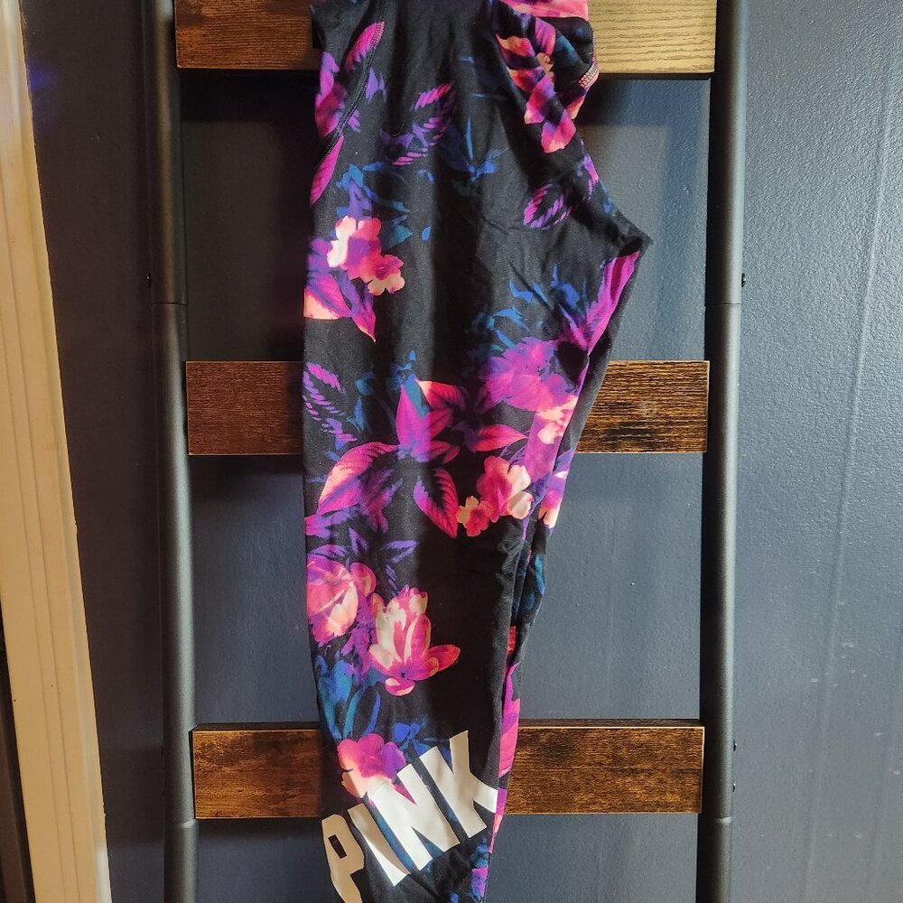 Pink Victoria's Secret Ultimate Legging